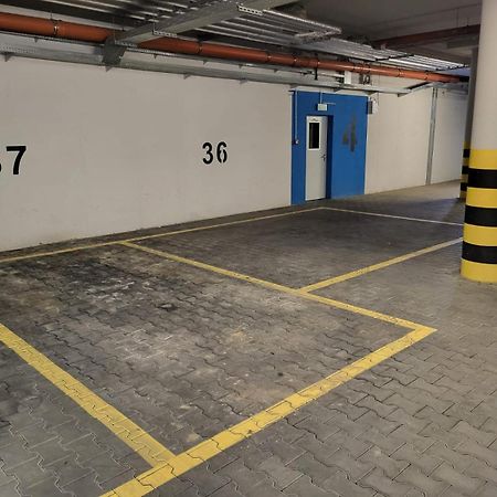 Apartament Em Klimatyzacja&Parking Rzeszów Eksteriør bilde