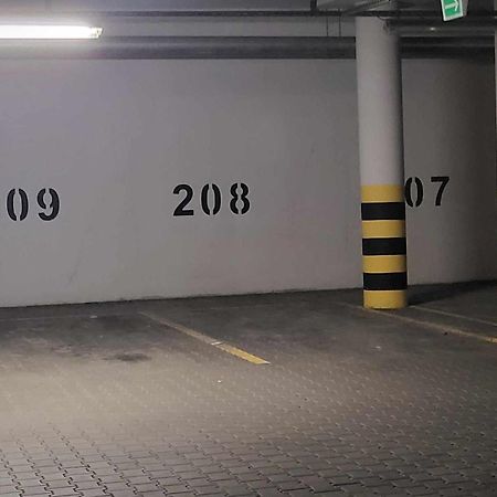 Apartament Em Klimatyzacja&Parking Rzeszów Eksteriør bilde