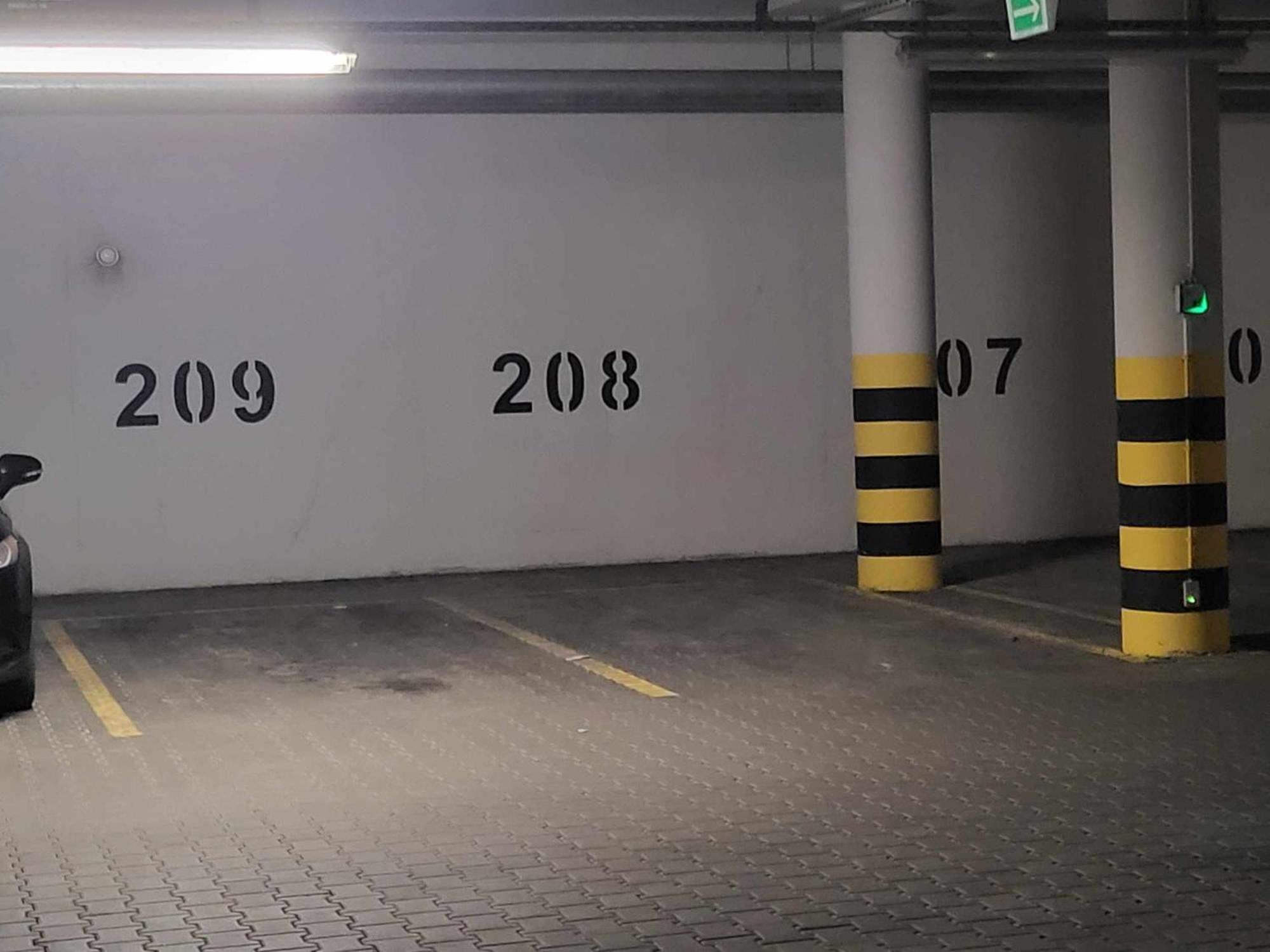 Apartament Em Klimatyzacja&Parking Rzeszów Eksteriør bilde