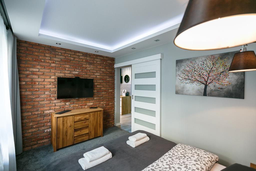 Apartament Em Klimatyzacja&Parking Rzeszów Eksteriør bilde