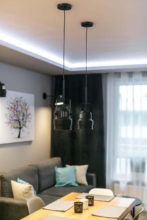 Apartament Em Klimatyzacja&Parking Rzeszów Eksteriør bilde