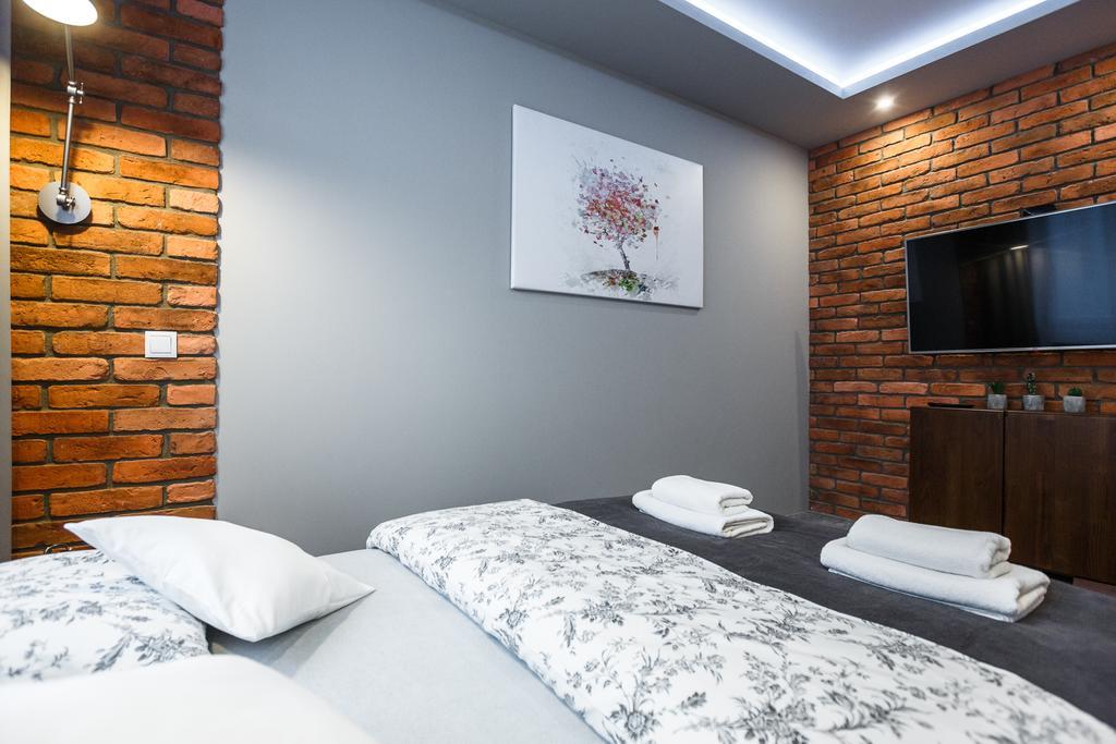 Apartament Em Klimatyzacja&Parking Rzeszów Eksteriør bilde