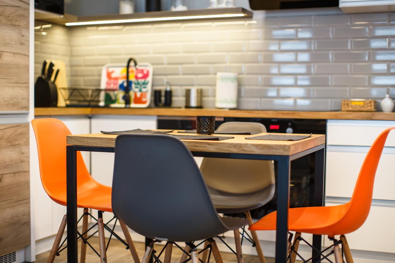 Apartament Em Klimatyzacja&Parking Rzeszów Eksteriør bilde
