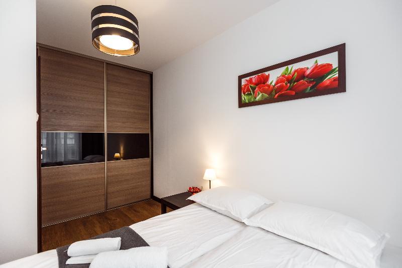 Apartament Em Klimatyzacja&Parking Rzeszów Eksteriør bilde